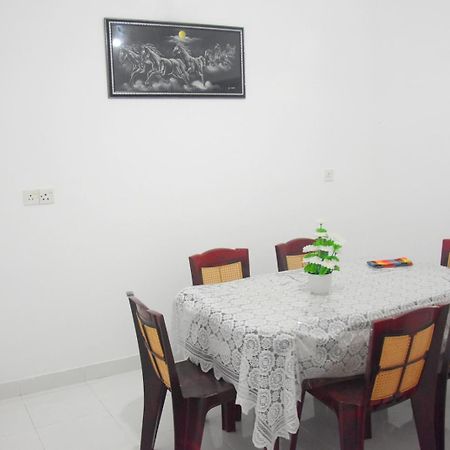 Dulina Holiday Home Anuradhapura Exterior foto