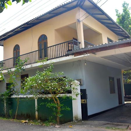 Dulina Holiday Home Anuradhapura Exterior foto
