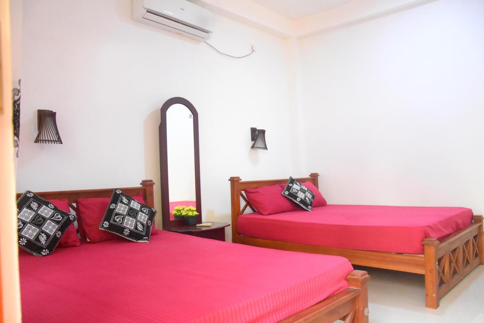 Dulina Holiday Home Anuradhapura Exterior foto