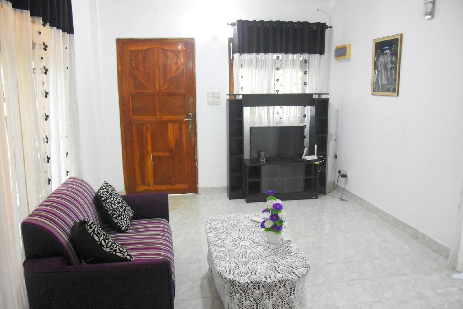 Dulina Holiday Home Anuradhapura Exterior foto
