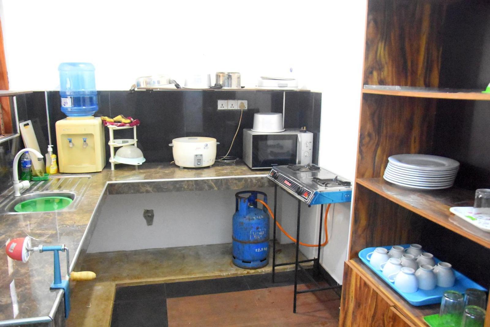 Dulina Holiday Home Anuradhapura Exterior foto